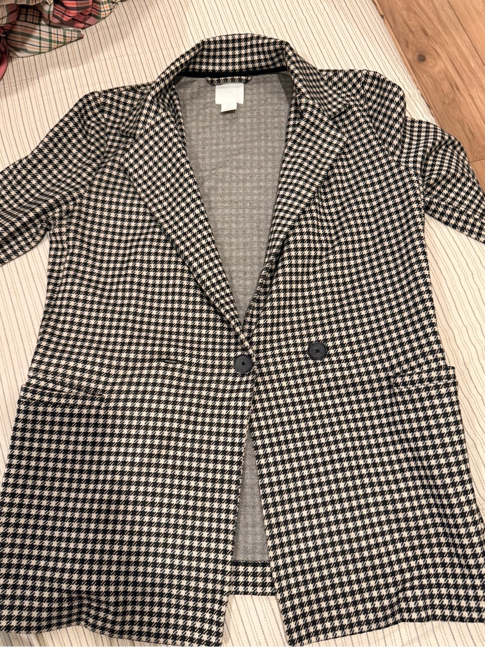 H&M Black & White Houndstooth Double-Breasted Blazer